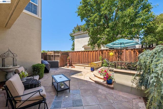 3158 Persimmon Cir, Pleasanton, CA 94588
