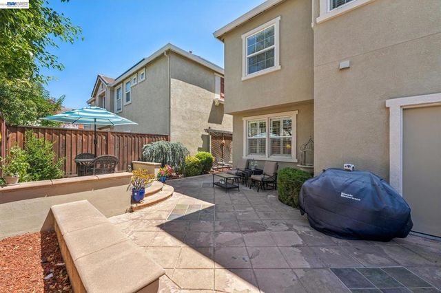 3158 Persimmon Cir, Pleasanton, CA 94588