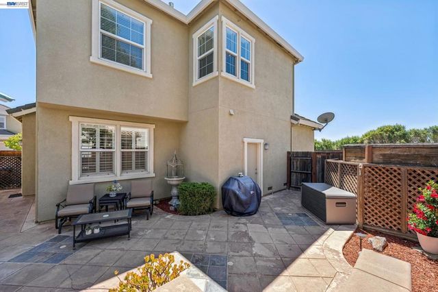 3158 Persimmon Cir, Pleasanton, CA 94588