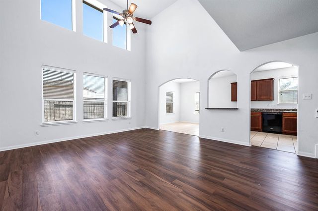 9435 Silver Beryl Lane, Rosharon, TX 77583