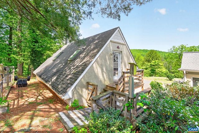 5407 TURKEY SAG RD, Keswick, VA 22947