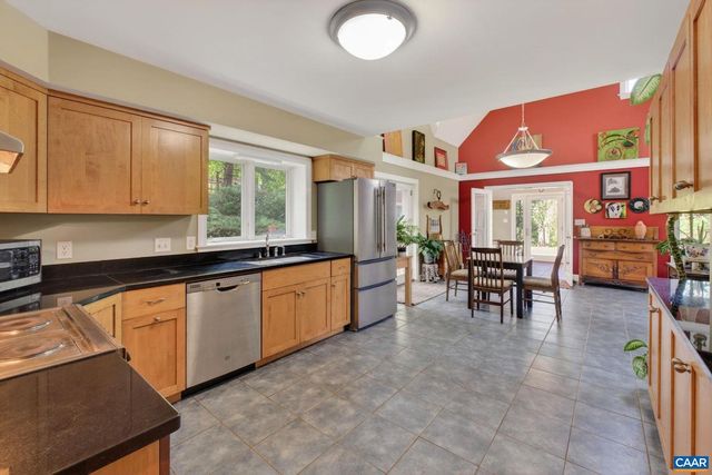 5407 TURKEY SAG RD, Keswick, VA 22947