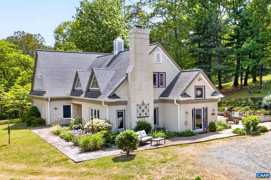 5407 TURKEY SAG RD, Keswick, VA 22947