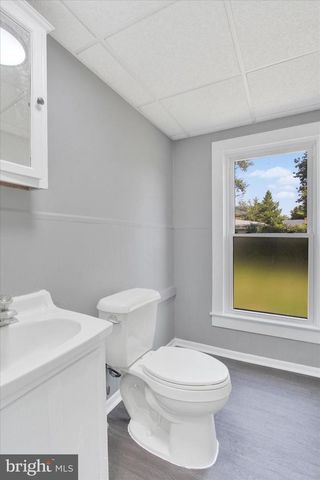 2481 BROAD ST, York, PA 17408