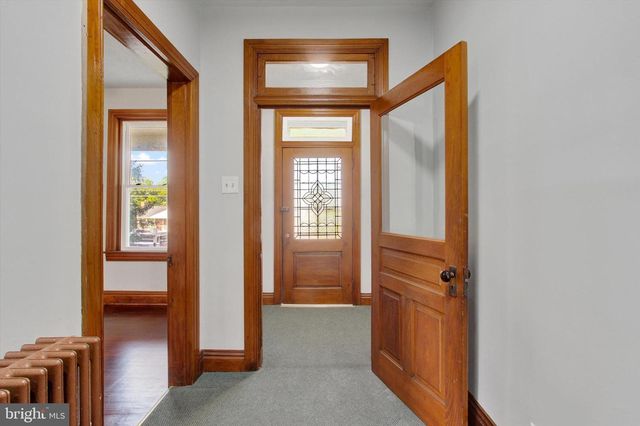 2481 BROAD ST, York, PA 17408