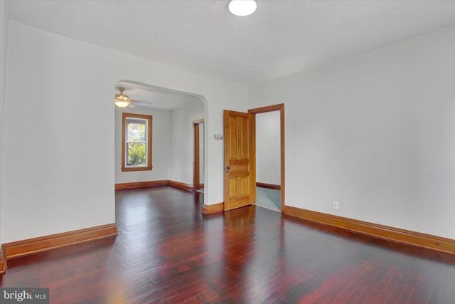 2481 BROAD ST, York, PA 17408