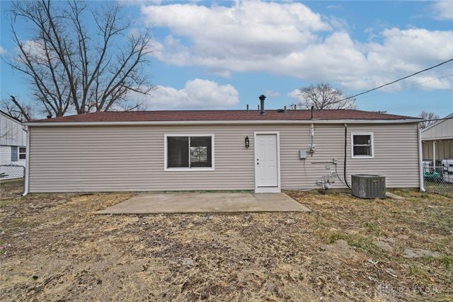 831 Weinland Drive, New Carlisle, OH 45344