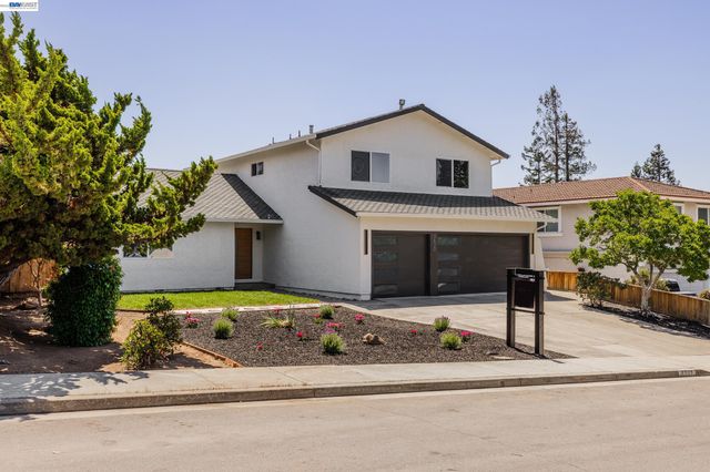 3620 Woodley Dr, San Jose, CA 95148