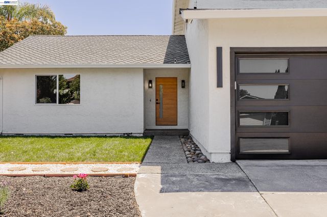 3620 Woodley Dr, San Jose, CA 95148