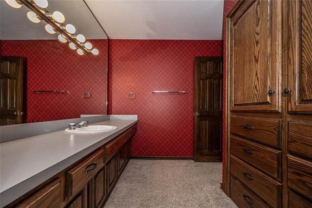 1504 Canary Place, Edmond, OK 73034