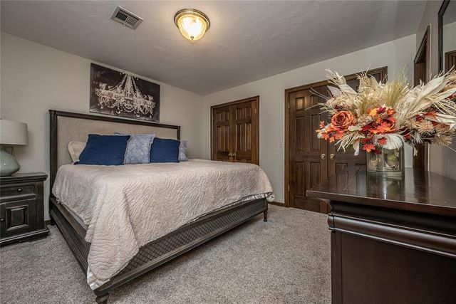 1504 Canary Place, Edmond, OK 73034