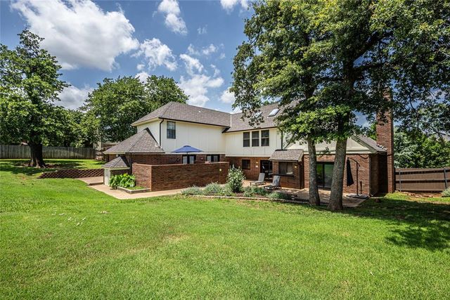 1504 Canary Place, Edmond, OK 73034