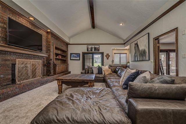 1504 Canary Place, Edmond, OK 73034