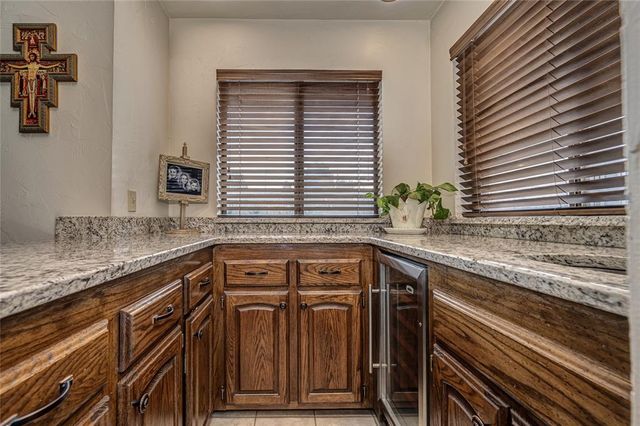 1504 Canary Place, Edmond, OK 73034