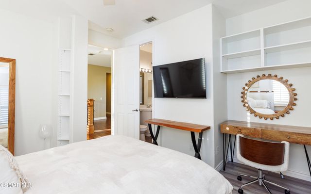 3261 Indian Creek Place, Simi Valley, CA 93063