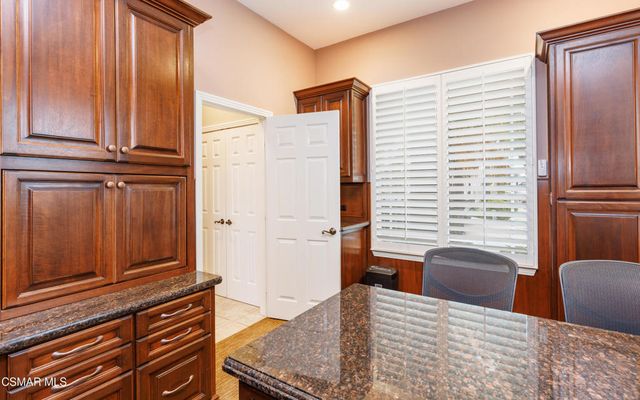 3261 Indian Creek Place, Simi Valley, CA 93063