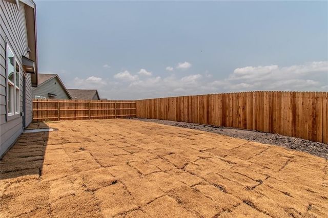 2302 Medusa Dr, Portland, TX 78374