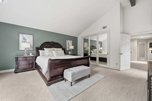 5445 Canyon Crest Dr, San Ramon, CA 94582