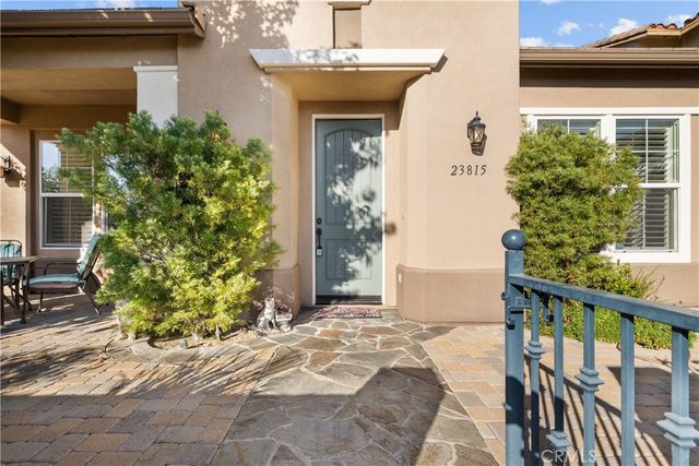 23815 Balsa Court, Valencia, CA 91354