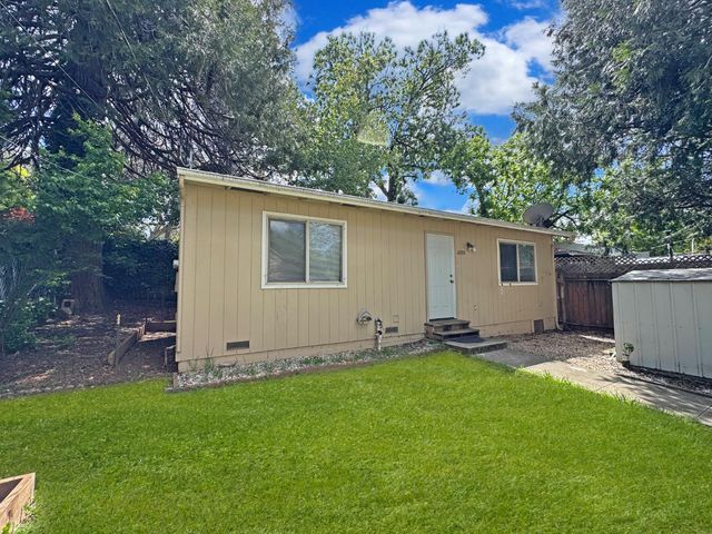 609 Kechely Ct, Grass Valley, CA 95945