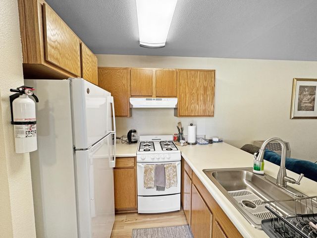 609 Kechely Ct, Grass Valley, CA 95945