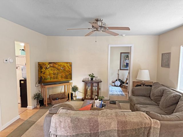 609 Kechely Ct, Grass Valley, CA 95945
