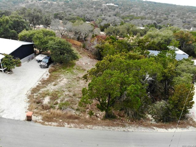 984 Cypress, Canyon Lake, TX 78133