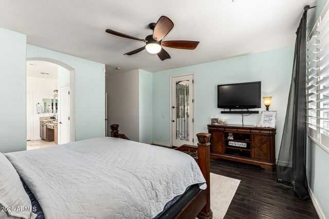 4991 S COTTON Court, Chandler, AZ 85248