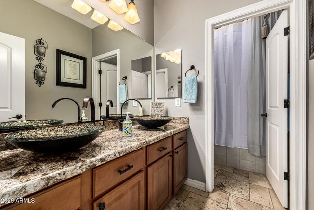 4991 S COTTON Court, Chandler, AZ 85248