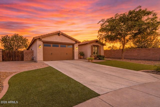 4991 S COTTON Court, Chandler, AZ 85248