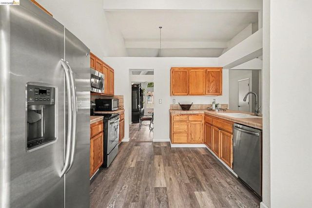 2129 Stratford Ct, Antioch, CA 94509