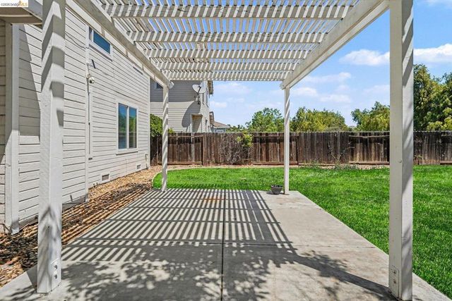 2129 Stratford Ct, Antioch, CA 94509