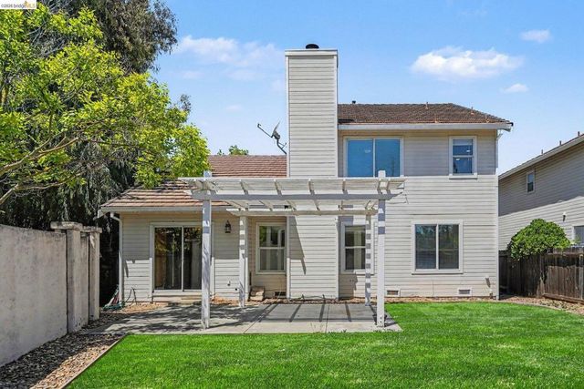 2129 Stratford Ct, Antioch, CA 94509