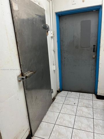 Second Generation Restaurant for Sale Prime Opportunity, Miami, FL 33126