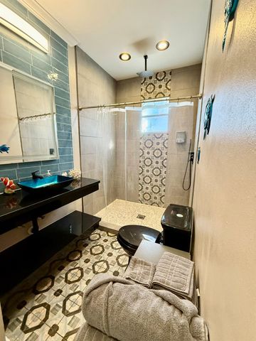 2312 37th Street, Galveston, TX 77550