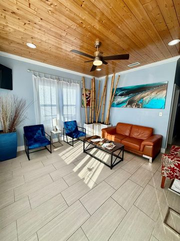 2312 37th Street, Galveston, TX 77550