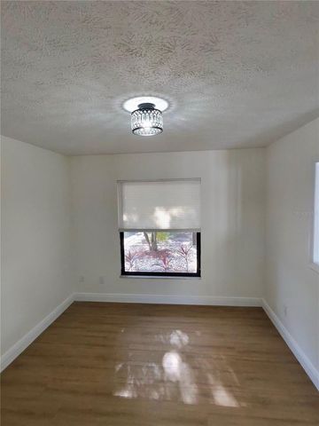 1104 SAGAMORE DRIVE, Seffner, FL 33584