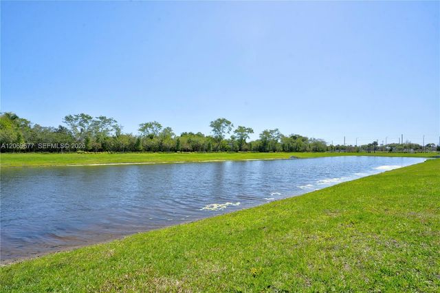 4390 SW 122nd Terrace, Davie, FL 33330