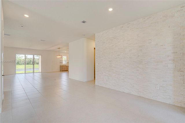 4390 SW 122nd Terrace, Davie, FL 33330