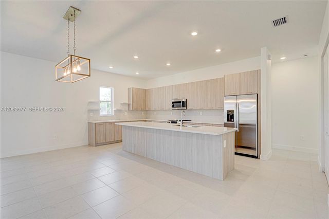 4390 SW 122nd Terrace, Davie, FL 33330