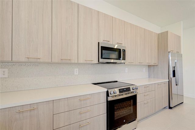 4390 SW 122nd Terrace, Davie, FL 33330
