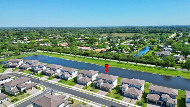 4390 SW 122nd Terrace, Davie, FL 33330
