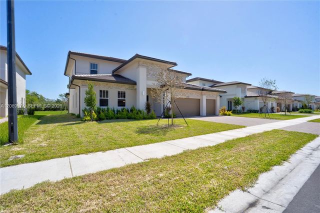 4390 SW 122nd Terrace, Davie, FL 33330