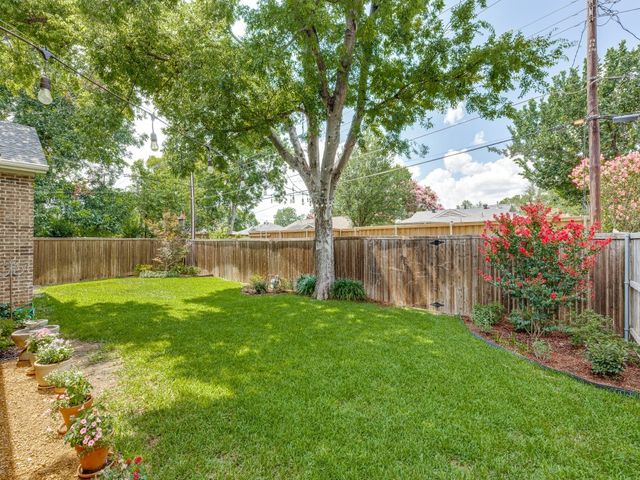 10223 Lynford Drive, Dallas, TX 75238