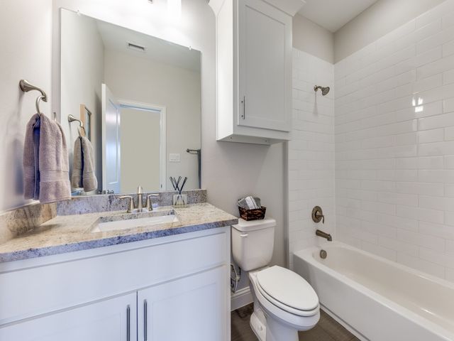 10223 Lynford Drive, Dallas, TX 75238