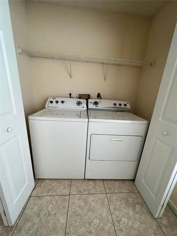 12730 VISTA ISLES Drive 812, Sunrise, FL 33325