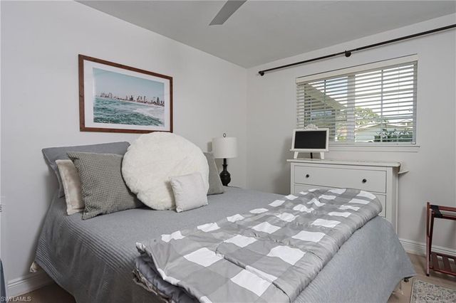 1327 Sunbury DR, Fort Myers, FL 33901