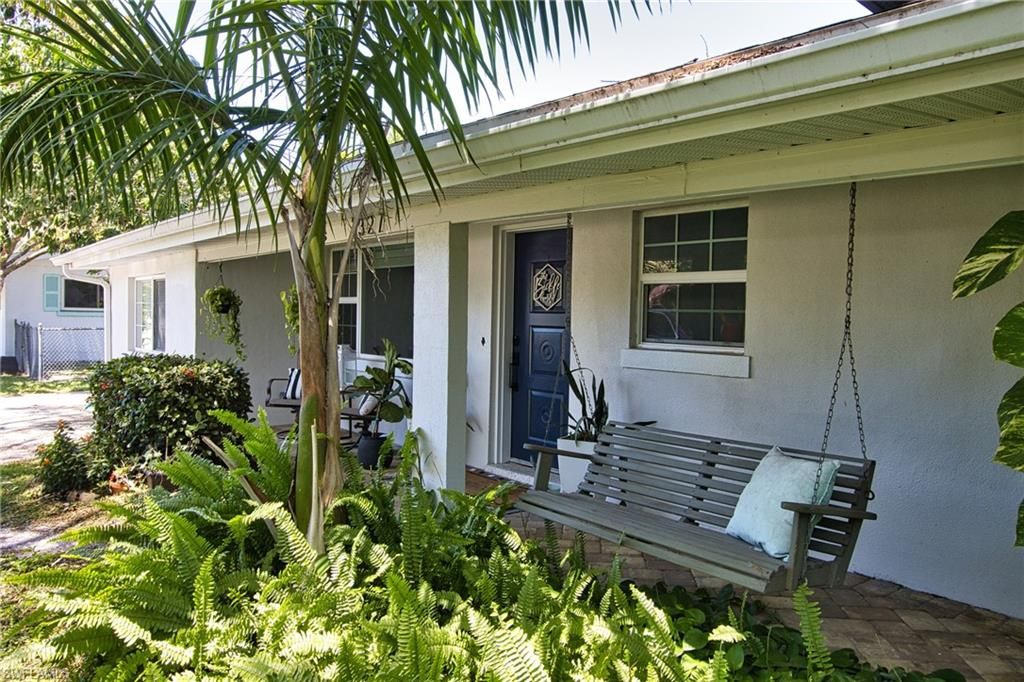 1327 Sunbury DR, Fort Myers, FL 33901