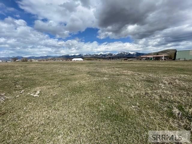 8 Demick Lane, Salmon, ID 83467