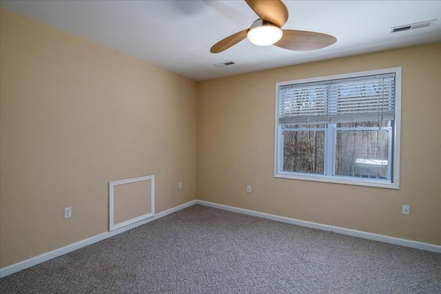 6720 Bradshaw RD, Salem, VA 24153